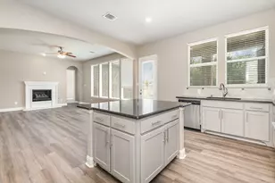 3933 Clearwater Ln, Nevada, TX 75173 - Photo 12