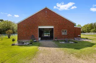 4390 Stonebridge, Athens, TX 75751 - Photo 34