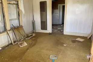 816 W Elliott St, Breckenridge, TX 76424 - Photo 4