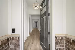 300 Bronco Dr, Pilot Point, TX 76258 - Photo 6