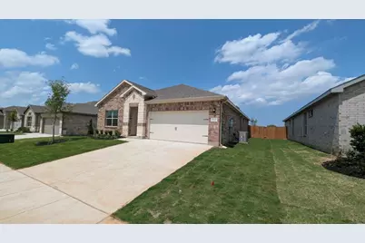 1021 Traction Trail, Cleburne, TX 76031 - Photo 2