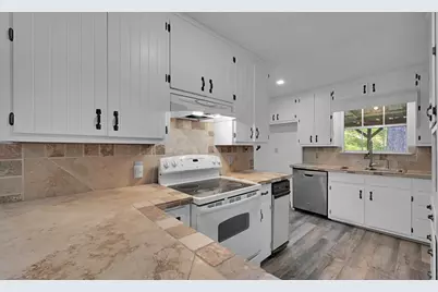 118 Pr 202, Aquilla, TX 76622 - Photo 10