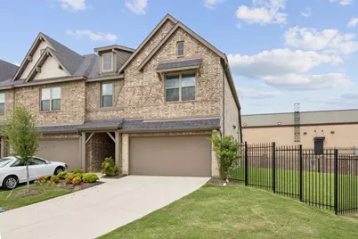 6815 Joelene Rae Drive, Arlington, TX 76001 - Photo 2