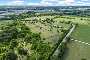 236 Bode Rd, Elm Mott, TX 76640 - Photo 26