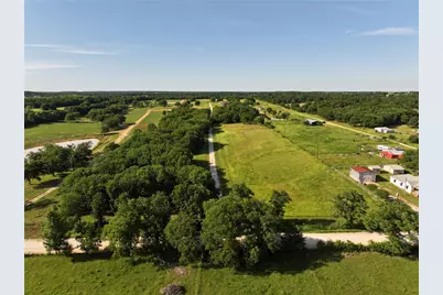 1429 County Road 140, Whitesboro, TX 76273 - Photo 16