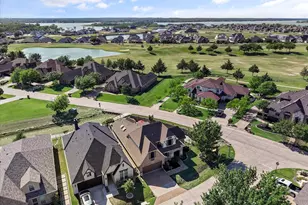 2101 Portwood Way, Fort Worth, TX 76179 - Photo 2