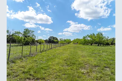 570 Pr 42103, Evant, TX 76525 - Photo 34