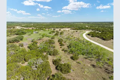 570 Pr 42103, Evant, TX 76525 - Photo 32