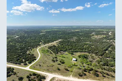 570 Pr 42103, Evant, TX 76525 - Photo 28
