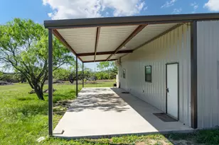 570 Pr 42103, Evant, TX 76525 - Photo 4