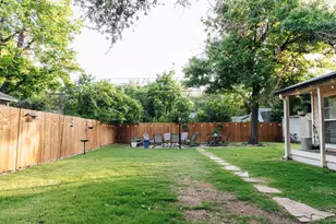 308 N 39th St, Waco, TX 76710 - Photo 6