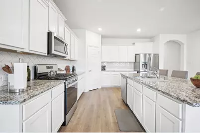 2805 Brazos Drive, Little Elm, TX 75068 - Photo 10