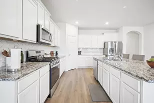 2805 Brazos Dr, Little Elm, TX 75068 - Photo 10