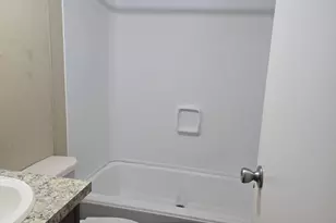 511 E Oakdale St, Keene, TX 76059 - Photo 8