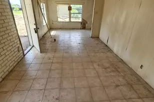 1726 Co Rd 279, Post Oak Bend, TX 75142 - Photo 4