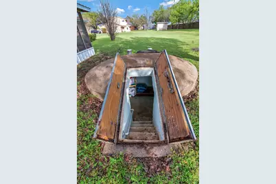 319 Allen Drive, Justin, TX 76247 - Photo 34