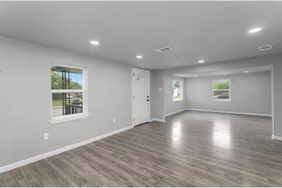 803 Main Street, McKinney, TX 75069 - Photo 10