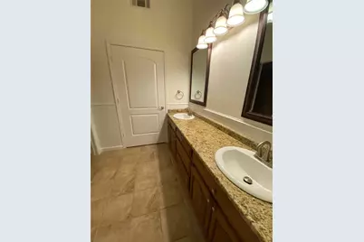 8920 Marilyn Drive, Frisco, TX 75033 - Photo 18