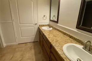 8920 Marilyn Dr, Frisco, TX 75033 - Photo 18