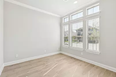 9801 Dahlia Boulevard, Mesquite, TX 75126 - Photo 4