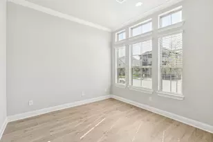 9801 Dahlia Blvd, Mesquite, TX 75126 - Photo 4