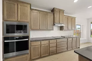 54 Harrier St, Joshua, TX 76058 - Photo 4