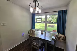 220 N Calhoun St, Groesbeck, TX 76642 - Photo 8