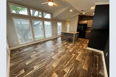 3130 E Parkerville Road #16, Lancaster, TX 75146 - Photo 4