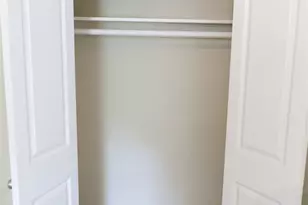 1037 E Cantey St, Fort Worth, TX 76104 - Photo 20