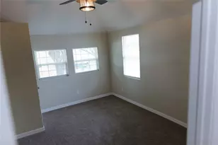 1037 E Cantey St, Fort Worth, TX 76104 - Photo 12