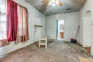 4942 Terry St, Dallas, TX 75223 - Photo 14