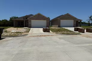 10161 Budtime Ln, Dallas, TX 75217 - Photo 4