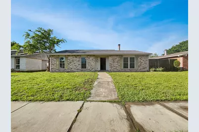 2018 Stockton Trail, Grand Prairie, TX 75052 - Photo 1