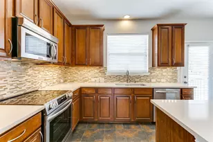 2125 Mcparland Ct, Carrollton, TX 75006 - Photo 12