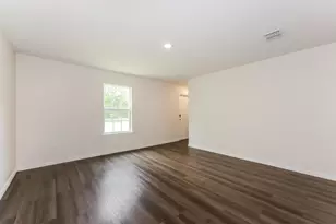 932 Dawson St, Waco, TX 76704 - Photo 4