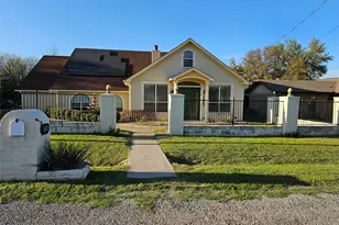 4011 Dakota Trail, Granbury, TX 76048 - Photo 1