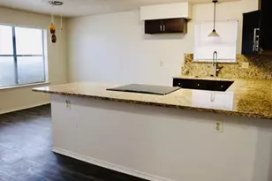 302 Shady Valley Dr, Mansfield, TX 76063 - Photo 4