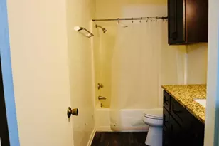 302 Shady Valley Dr, Mansfield, TX 76063 - Photo 8