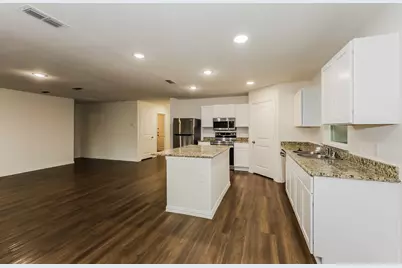 313 Bounding Main Street, Gun Barrel City, TX 75156 - Photo 8