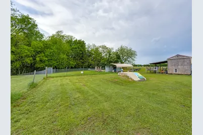 3517 Sandusky Road, Whitesboro, TX 76273 - Photo 14