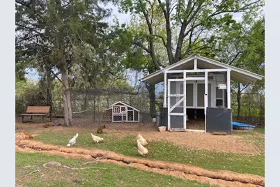 1900 Durance Court, Corinth, TX 76210 - Photo 10