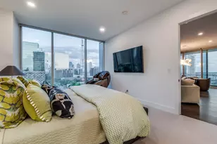 3130 N Harwood St, Dallas, TX 75201 - Photo 14