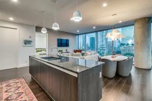 3130 N Harwood St, Dallas, TX 75201 - Photo 2