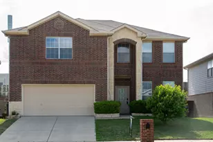544 Crystal Springs Dr, Fort Worth, TX 76108 - Photo 1