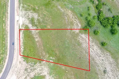 3008 Lucky Pepper Drive, Granbury, TX 76035 - Photo 2