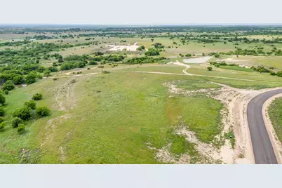 3008 Lucky Pepper Drive, Granbury, TX 76035 - Photo 8