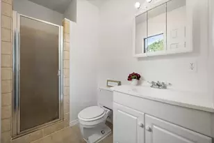 3202 Parker St, Irving, TX 75062 - Photo 12