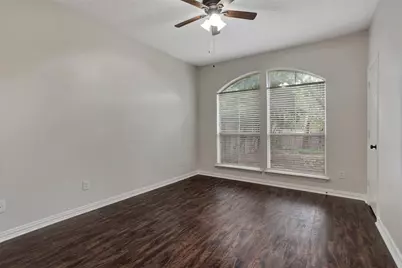 6716 Bluffview Drive, Fort Worth, TX 76132 - Photo 16