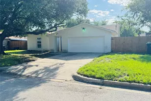 409 Bodart Ln, Fort Worth, TX 76108 - Photo 2