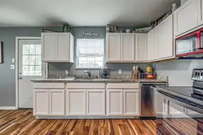 411 W Houston St, Leonard, TX 75452 - Photo 10